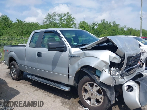 2009 Ford F-150 STX z VIN 1FTRX12W59KB81818, wystawiony jako IAAI lot #42073182 z przebiegiem 76 968 mil mil oraz . Historia ofert i sprzedaży dostępna na DreamBid. Obrazek 13.