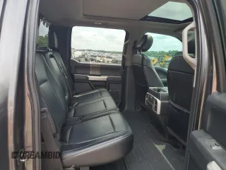 2018 Ford F-350 XL z VIN 1FT8W3BT6JEB03440, wystawiony jako Copart lot #57437345 z przebiegiem 133 485 mil mil oraz Tytuł czysty. Historia ofert i sprzedaży dostępna na DreamBid. Obrazek 10.