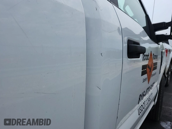 2017 Ford F-250 XL with VIN 1FTBF2A68HEE82088, listed as a IAAI auction lot 42731371 with 144,889 mi miles and . Bid and sale history available at DreamBid. Image 5.