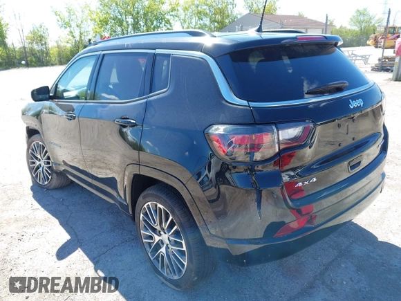 2022 Jeep Compass Limited z VIN 3C4NJDCB4NT189558, wystawiony jako IAAI lot #42337555 z przebiegiem 40 109 mil mil oraz . Historia ofert i sprzedaży dostępna na DreamBid. Obrazek 3.