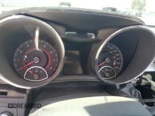 2015 Chevrolet SS z VIN 6G3F15RW6FL105101, wystawiony jako Copart lot #57338535 z przebiegiem Nie podano mil oraz Szkoda całkowita • Salvage title. Historia ofert i sprzedaży dostępna na DreamBid. Obrazek 9.