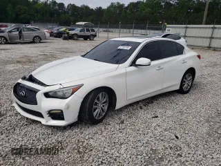2015 Infiniti Q50 Premium z VIN JN1BV7APXFM358032, wystawiony jako Copart lot #57152185 z przebiegiem 75 907 mil mil oraz Szkoda całkowita • Salvage title. Historia ofert i sprzedaży dostępna na DreamBid. Obrazek 1.