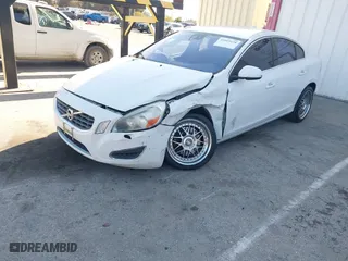 2013 Volvo S60 T5 Premier with VIN YV1612FS7D2184899, listed as a IAAI auction lot 42003628 with 140,073 mi miles. Bid and sale history available at carsss.com. Image 16.