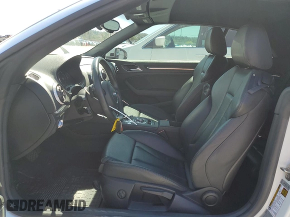 2015 Audi A3 z VIN WAUWFLFF5F1096004, wystawiony jako Copart lot #49745395 z przebiegiem 45 486 mil mil oraz Szkoda całkowita • Salvage title. Historia ofert i sprzedaży dostępna na DreamBid. Obrazek 7.