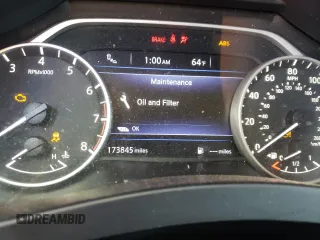 2018 Nissan Murano SV z VIN 5N1AZ2MG0JN105828, wystawiony jako Copart lot #52940955 z przebiegiem 173 845 mil mil oraz Szkoda całkowita • Salvage title. Historia ofert i sprzedaży dostępna na DreamBid. Obrazek 9.