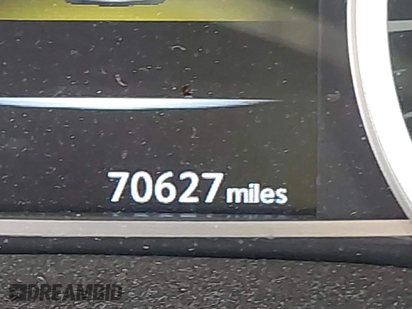 2018 Nissan Sentra S with VIN 3N1AB7AP6JY261050, listed as a IAAI auction lot 41910814 with 70,627 mi miles. Bid and sale history available at carsss.com. Image 16.
