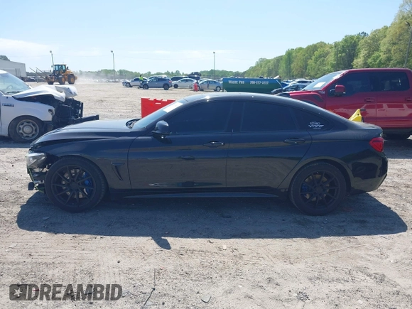 2019 BMW 4 Series 430i with VIN WBA4J1C59KBM17309, listed as a IAAI auction lot 42011443 with 87,189 mi miles. Bid and sale history available at carsss.com. Image 15.