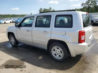 2010 Jeep Patriot Sport z VIN 1J4NF2GB1AD649544, wystawiony jako Copart lot #55086225 z przebiegiem 98 944 mil mil oraz Szkoda całkowita • Salvage title. Historia ofert i sprzedaży dostępna na DreamBid. Obrazek 2.