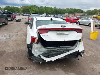 2020 Kia Forte LXS with VIN 3KPF24AD7LE142998, listed as a IAAI auction lot 42051498 with 166,013 mi miles and . Bid and sale history available at carsss.com. Image 6.