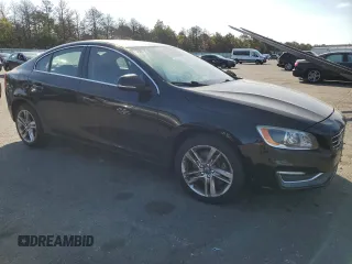 2015 Volvo S60 T5 Platinum with VIN YV1612TM9F2356357, listed as a Copart auction lot 74677214 with 110,395 mi miles and Clean Title. Bid and sale history available at carsss.com. Image 4.