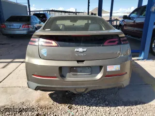 2014 Chevrolet Volt with VIN 1G1RE6E46EU129148, listed as a Copart auction lot 68189314 with 127,533 mi miles and Clean Title. Bid and sale history available at carsss.com. Image 6.