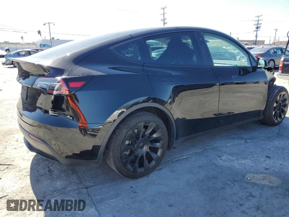 2022 Tesla Model Y Long Range z VIN 7SAYGDEE2NF442073, wystawiony jako Copart lot #49180135 z przebiegiem 34 742 mil mil oraz Szkoda całkowita • Salvage title. Historia ofert i sprzedaży dostępna na DreamBid. Obrazek 3.