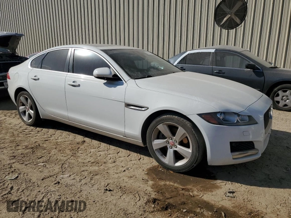2018 Jaguar XF 25t with VIN SAJBR4FX5JCY70175, listed as a Copart auction lot 78331104 with 127,416 mi miles and Clean Title. Bid and sale history available at carsss.com. Image 4.