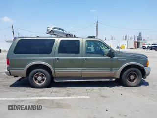 2001 Ford Excursion Limited z VIN 1FMNU42S91EA39377, wystawiony jako IAAI lot #42359734 z przebiegiem 156 168 mil mil oraz . Historia ofert i sprzedaży dostępna na DreamBid. Obrazek 14.