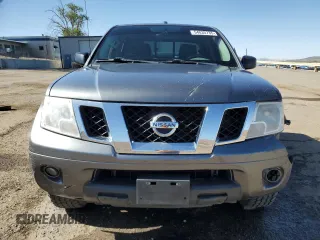 2017 Nissan Frontier Pro-4X with VIN 1N6DD0EV0HN757597, listed as a Copart auction lot 54035735 with 93,294 mi miles and Salvage title. Bid and sale history available at DreamBid. Image 5.
