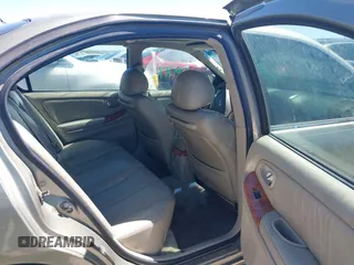 2003 Infiniti I35 Luxury with VIN JNKDA31A23T103235, listed as a IAAI auction lot 41862966 with 178,899 mi miles. Bid and sale history available at carsss.com. Image 8.