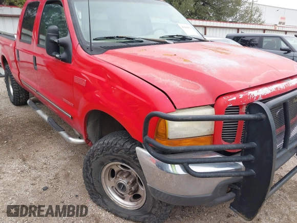 2000 Ford Super Duty F-250 XL with VIN 1FTNW21F9YED11508, listed as a IAAI auction lot 41361571 with 267,014 mi miles. Bid and sale history available at carsss.com. Image 6.