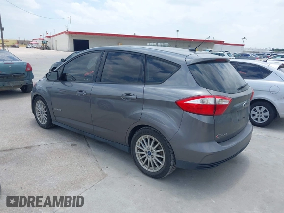 2013 Ford C-Max SE z VIN 1FADP5AU8DL556966, wystawiony jako IAAI lot #42420493 z przebiegiem 70 719 mil mil oraz . Historia ofert i sprzedaży dostępna na DreamBid. Obrazek 3.