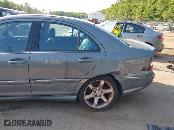 2007 Mercedes-Benz C 230 Sport with VIN WDBRF52H37F870823, listed as a IAAI auction lot 42578892 with 226,066 mi miles and . Bid and sale history available at DreamBid. Image 6.