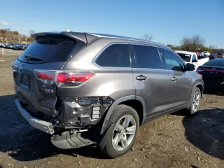 2015 Toyota Highlander Hybrid Limited with VIN 5TDDCRFH6FS008359, listed as a Copart auction lot 80030994 with 90,900 mi miles and Salvage Title. Bid and sale history available at carsss.com. Image 3.