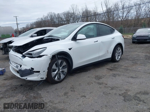 2023 Tesla Model Y Long Range with VIN 7SAYGDEEXPF684287, listed as a IAAI auction lot 41961230 with 45,080 mi miles and . Bid and sale history available at carsss.com. Image 20.