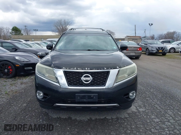 2013 Nissan Pathfinder SV with VIN 5N1AR2MM3DC617315, listed as a IAAI auction lot 42047502 with 197,435 mi miles. Bid and sale history available at carsss.com. Image 6.