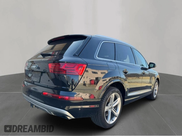 2019 Audi Q7 Prestige with VIN WA1VAAF76KD010048, listed as a Copart auction lot 49543535 with 127,196 mi miles and Clean Title. Bid and sale history available at carsss.com. Image 4.