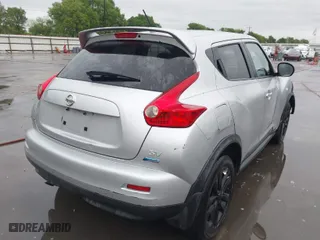 2013 Nissan Juke S with VIN JN8AF5MR5DT220090, listed as a IAAI auction lot 41799853 with 123,014 mi miles. Bid and sale history available at carsss.com. Image 4.