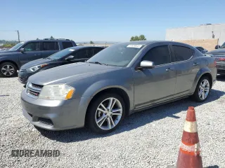 2012 Dodge Avenger SXT z VIN 1C3CDZCB7CN286847, wystawiony jako Copart lot #57829845 z przebiegiem 177 883 mil mil oraz Czysty tytuł • Clean title. Historia ofert i sprzedaży dostępna na DreamBid. Obrazek 1.