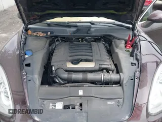 2014 Porsche Cayenne с VIN WP1AA2A23ELA96398, выставлен на аукционе IAAI как лот 42374715 с пробегом 76 734 миль миль и . История ставок и продаж доступна на DreamBid. Изображение 10.