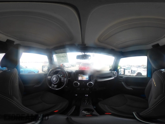 2014 Jeep Wrangler Arctic z VIN 1C4GJWBG3EL313350, wystawiony jako IAAI lot #41442520 z przebiegiem Nie podano mil oraz . Historia ofert i sprzedaży dostępna na DreamBid. Obrazek 18.