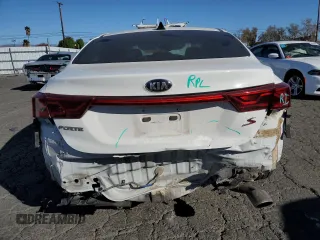 2019 Kia Forte S z VIN 3KPF34AD9KE017321, wystawiony jako Copart lot #85288644 z przebiegiem 84 832 mil mil oraz Szkoda całkowita • Salvage title. Historia ofert i sprzedaży dostępna na DreamBid. Obrazek 6.