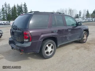 2008 Chevrolet TrailBlazer LT w/1LT with VIN 1GNDS13S482137559, listed as a IAAI auction lot 41756243 with 1 mi miles. Bid and sale history available at carsss.com. Image 4.