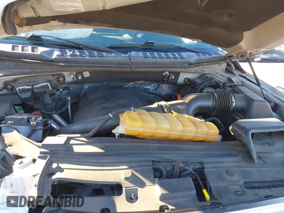 2015 Ford F-150 XLT with VIN 1FTEW1EG6FFB87220, listed as a IAAI auction lot 41246855 with 151,968 mi miles. Bid and sale history available at carsss.com. Image 10.