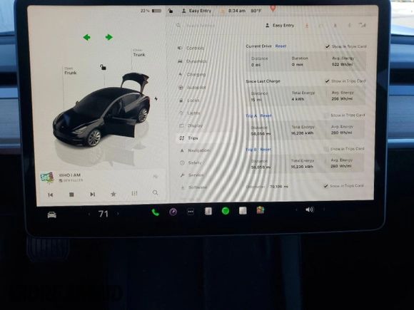 2022 Tesla Model 3 z VIN 5YJ3E1EA2NF372373, wystawiony jako Copart lot #59139335 z przebiegiem 79 106 mil mil oraz Czysty tytuł • Clean title. Historia ofert i sprzedaży dostępna na DreamBid. Obrazek 9.