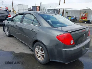 2006 Pontiac G6 6-Cyl with VIN 1G2ZG558164166807, listed as a IAAI auction lot 42107709 with 118,680 mi miles and . Bid and sale history available at DreamBid. Image 3.