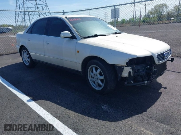 1998 Audi A4 с VIN WAUDD28D0WA185367, выставлен на аукционе IAAI как лот 41907424 с пробегом Не указан миль и . История ставок и продаж доступна на DreamBid. Изображение 1.