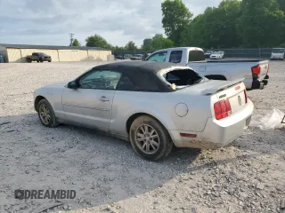 2006 Ford Mustang Standard with VIN 1ZVFT84N065226215, listed as a Copart auction lot 55126545 with 193,245 mi miles and Clean Title. Bid and sale history available at carsss.com. Image 2.