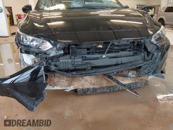 2024 Nissan Sentra SV z VIN 3N1AB8CV2RY285343, wystawiony jako IAAI lot #41579305 z przebiegiem 22 196 mil mil oraz . Historia ofert i sprzedaży dostępna na DreamBid. Obrazek 16.