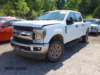 2019 Ford F-250 XL с VIN 1FT7W2B63KEG81657, выставлен на аукционе IAAI как лот 42456087 с пробегом 100 375 миль миль и . История ставок и продаж доступна на DreamBid. Изображение 2.
