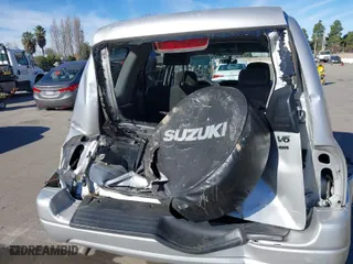 2003 Suzuki XL-7 Touring with VIN JS3TX92V734114162, listed as a IAAI auction lot 41250622 with 227,494 mi miles. Bid and sale history available at carsss.com. Image 6.