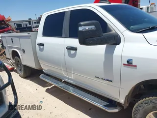 2023 Ram 2500 Big Horn with VIN 3C6UR5JL1PG651289, listed as a IAAI auction lot 42460464 with 65,567 mi miles and . Bid and sale history available at DreamBid. Image 12.