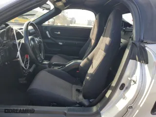 2002 Toyota MR2 Spyder with VIN JTDFR320620048426, listed as a Copart auction lot 88367235 with 98,380 mi miles and Salvage Title. Bid and sale history available at carsss.com. Image 10.