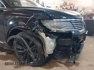 2016 Lincoln MKX Reserve with VIN 2LMTJ8LP2GBL29583, listed as a IAAI auction lot 41424665 with 140,061 mi miles and . Bid and sale history available at DreamBid. Image 6.
