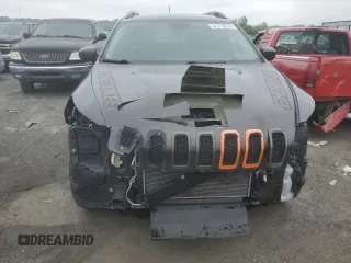 2017 Jeep Cherokee Latitude with VIN 1C4PJMCB9HW512414, listed as a Copart auction lot 54179234 with 89,462 mi miles and Salvage title. Bid and sale history available at DreamBid. Image 5.