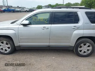 2015 GMC Terrain SLE z VIN 2GKFLWEK8F6272041, wystawiony jako IAAI lot #42308812 z przebiegiem 188 543 mil mil oraz . Historia ofert i sprzedaży dostępna na DreamBid. Obrazek 14.