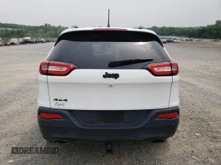 2017 Jeep Cherokee Limited z VIN 1C4PJMDS3HW625449, wystawiony jako Copart lot #61153335 z przebiegiem 128 331 mil mil oraz Szkoda całkowita • Salvage title. Historia ofert i sprzedaży dostępna na DreamBid. Obrazek 6.