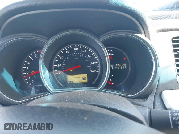 2014 Nissan Murano SV z VIN JN8AZ1MU1EW407850, wystawiony jako IAAI lot #41225737 z przebiegiem 173 220 mil mil oraz . Historia ofert i sprzedaży dostępna na DreamBid. Obrazek 7.