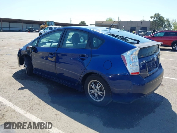 2010 Toyota Prius II with VIN JTDKN3DUXA0145833, listed as a IAAI auction lot 41992320 with 196,086 mi miles. Bid and sale history available at carsss.com. Image 3.