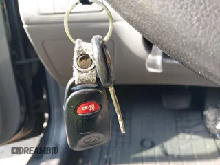 2013 Hyundai Elantra GLS z VIN KMHDH4AE5DU815767, wystawiony jako IAAI lot #42249832 z przebiegiem 188 000 mil mil oraz . Historia ofert i sprzedaży dostępna na DreamBid. Obrazek 11.
